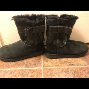 Ugg Bailey Bow Black